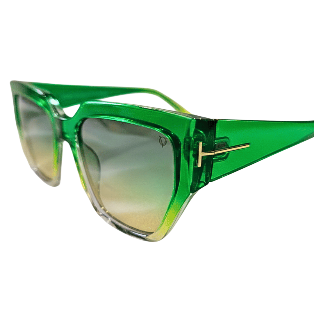 AMAZON GREEN