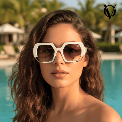 Luxe Horizon (Women Sunglasses 5698) White