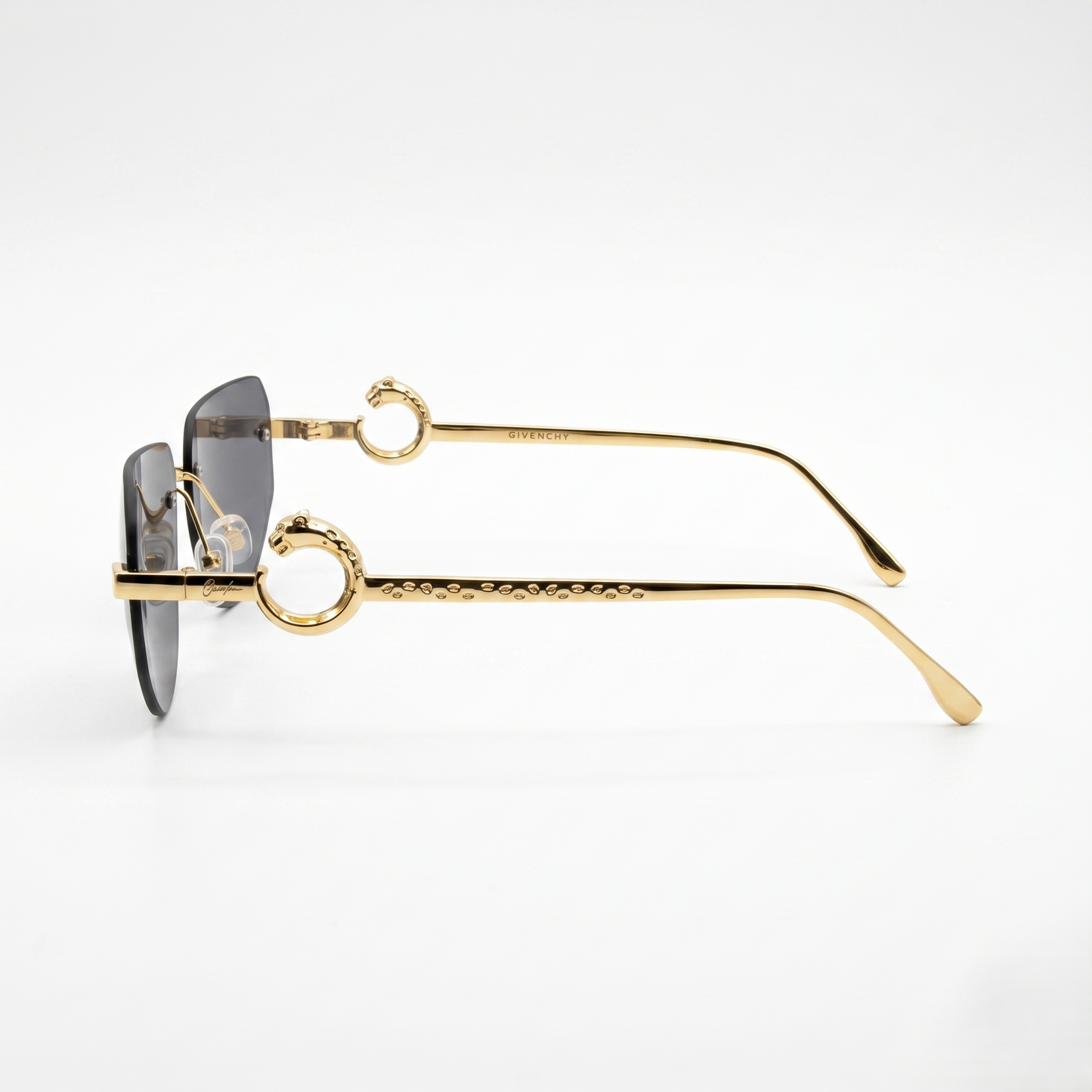 The Panthère Ring Rimless