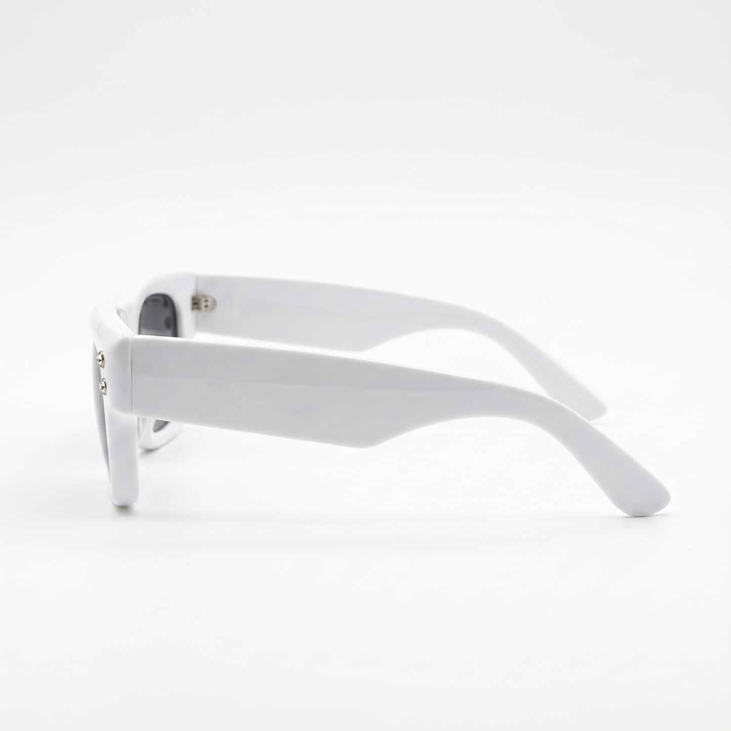 The Alabaster Vanguard Natural Diamond Sunglasses(17001)