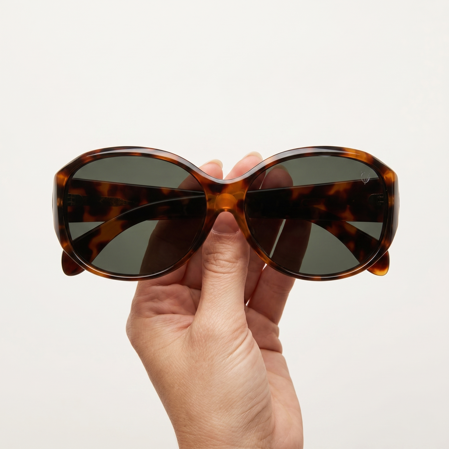 Riviera Noir (2536 ANIMAL PRINT)