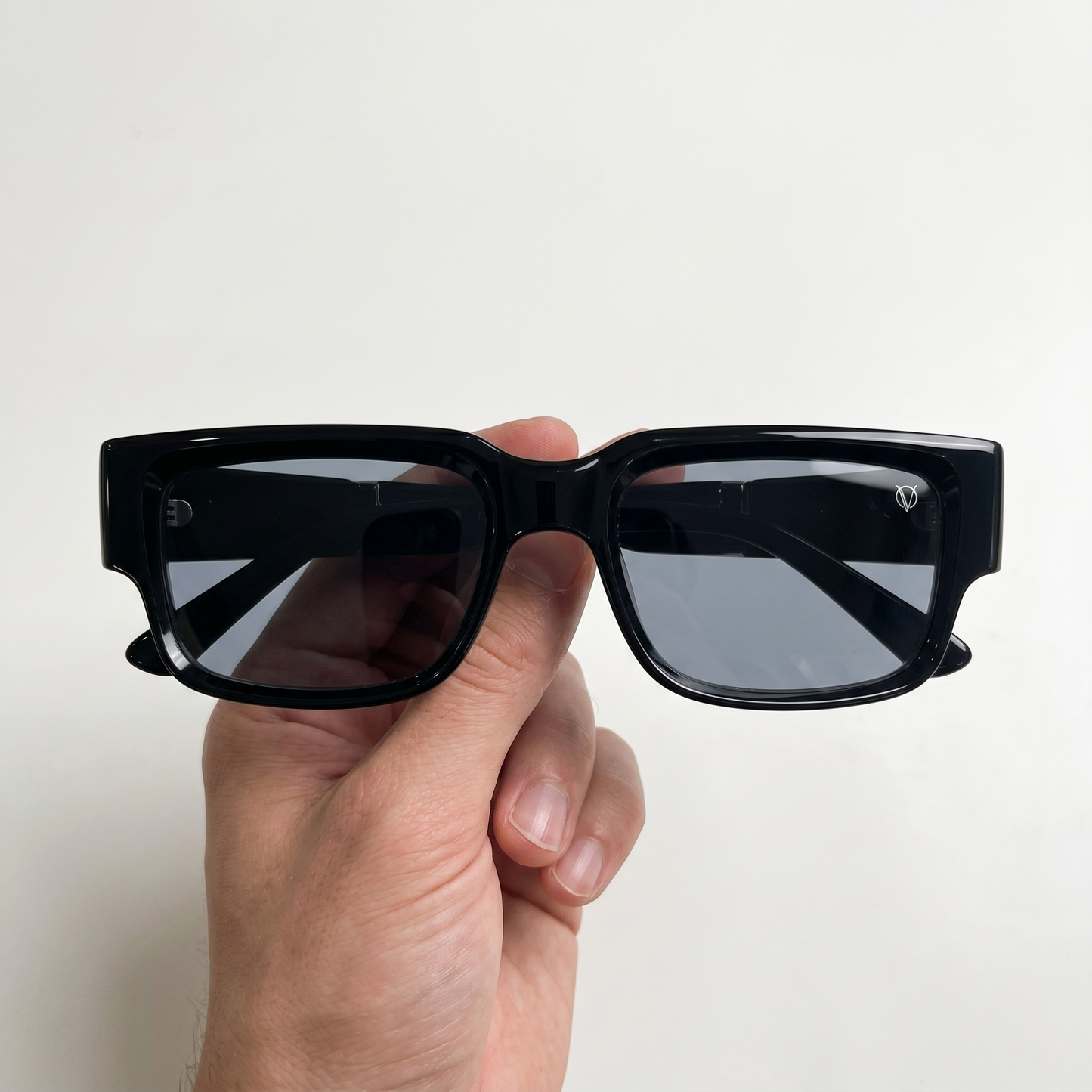 Black Vault 1001 (Men)