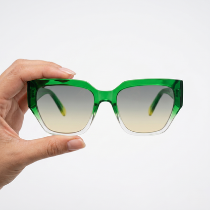 AMAZON GREEN