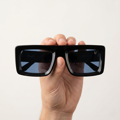 Onyx Horizon (Unisex Sunglasses 5704 Black)