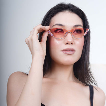APRICOT AURA