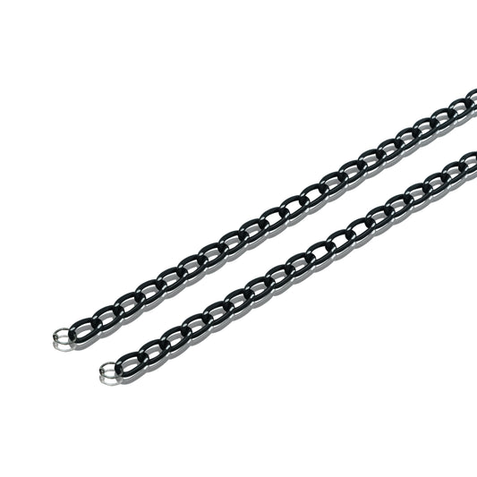 Black oval rings are attached to form a chain appearance