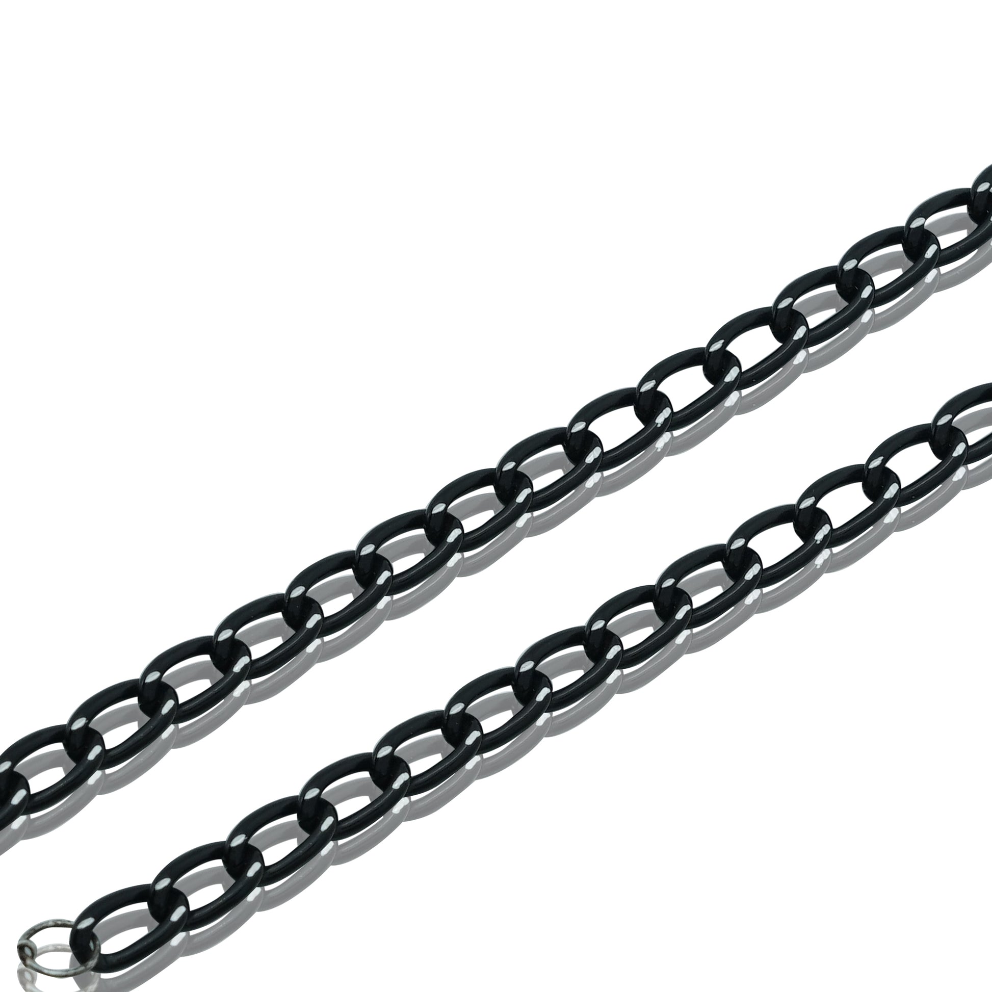 Black oval rings are attached to form a chain appearance-zoomed view